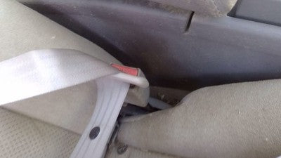 2002 Nissan Maxima Passenger Right Front Seat Belt Buckle Receiver Oem