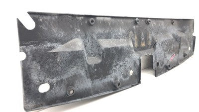 07-09 Silverado 2500 Plastic Cover Above Radiator Support 15911270 Sight Shield