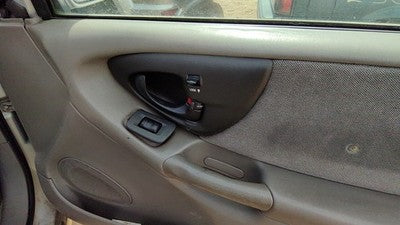 2002 Chevy Malibu Passenger Right Front Inside Door Trim Panel Only Oem Gray 92B