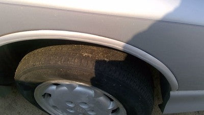 1991 Cutlass 2 Door Passenger Right Moulding From Fender Oem Trim Strip Silver