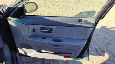 2000-2002 Ford Taurus Passenger Right Front Door Trim Panel With Switches Gray