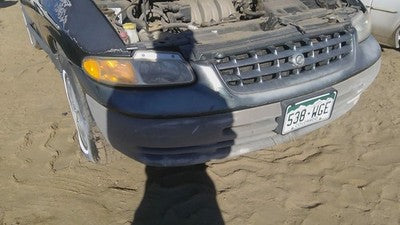 1996-2000 Chrysler Voyager Front Bumper Cover Assembly Oem Green 5011110Aa