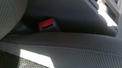 1999-2002 Subaru Forester Passenger Right Front Seat Belt Buckle Receiver Gray