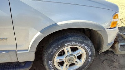 2002 Ford Explorer Passenger Right Front Wheel Flare Moulding Fender Silver Ts