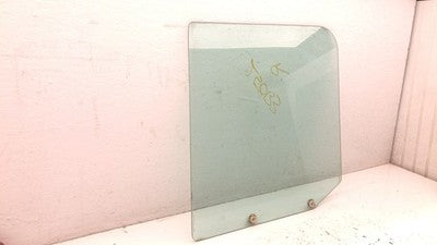 79-1989 International S1600 S1700-S2600 79-89 Right Door Glass Side Window