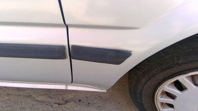 1990 Corolla Station Wagon Passenger Right Moulding From Fender Oem Trim Strip
