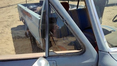 1980-91 Ford F150 Passenger Right Front Vent Window Small Door Glass With Frame