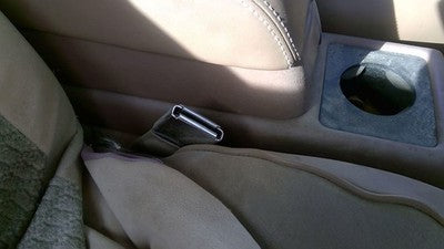 1994 Olds Eighty Eight Passenger Right Front Seat Belt Buckle Receiver Oem Tan
