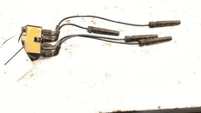 2004-2008 Chevy Aveo Ignition Coil With Plug Wires Oem 96253555