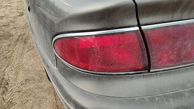 1997-2005 Buick Century Driver Left Tail Light Brake Lamp Oem Rear 19149889