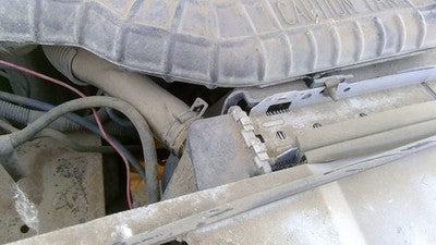 1993 Ford Explorer Radiator Cooling Fan Shroud Oem Plastic Housing 4.0L