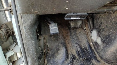 2002 Savana Van 2500 Parking Brake Pedal Assembly Oem Complete Emergency Unit
