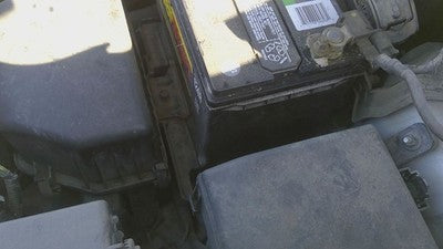 2014-16 Kia Sportage Complete Battery Box Mount Tray With Hold Down Oem 2.4L