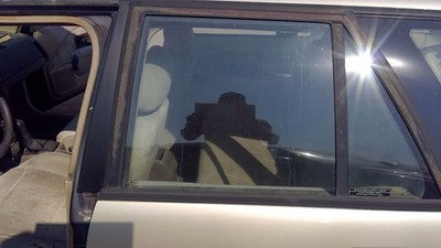 1991-1995 Saturn Sw2 Driver Left Rear Side Window Door Glass Oem Back 21093580