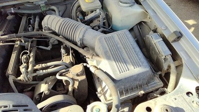93-98 Grand Cherokee Complete Air Intake Cleaner Filter Box Housing Wh Tube 4.0L