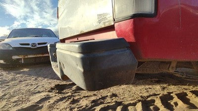 1986-1997 Nissan Hardbody Rear Bumper Assembly With Brackets Oem 999T16d013