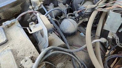 1983 Ford F150 Fuel Vapor Canister Oem Charcoal Housing