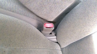 1998 Mercury Sable Driver Left Front Seat Belt Buckle Receiver Oem Gray N2