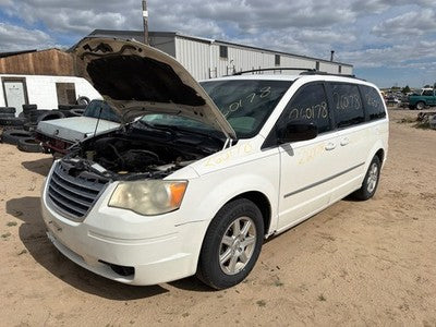08-16 Town & Country Driver Front Spindle Steering Knuckle With Wheel Hub Fwd