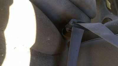 1998 Ford F150 Driver Left Front Seat Belt Buckle Receiver Oem Gray