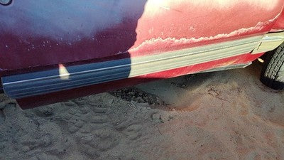 1990 Olds 88 Passenger Right Front Moulding From Door Oem Trim Strip