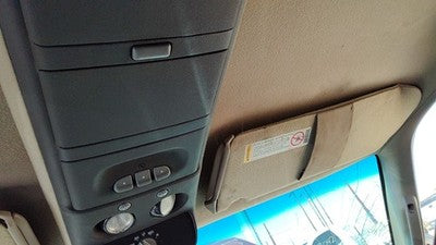 1999 Gmc Yukon Center Overhead Console Oem Dome Light Map Lamp Cubby Tan 522