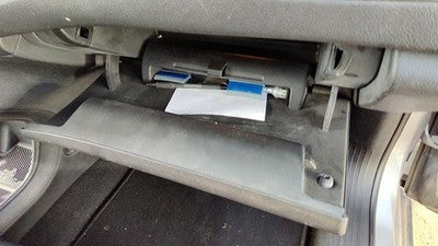 2015-2017 Chrysler 200 Glove Box Assembly Complete Door With Latch Oem Black X9