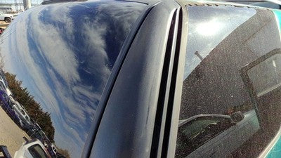 1995 S10 Blazer Passenger Right Rear Upper Corner Moulding On Quarter Panel Oem