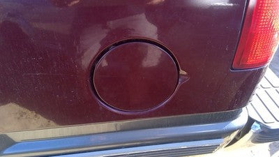 1995-2000 Chevy Tahoe Fuel Tank Door With Hinge Gas Lid Oem Filler Red 51U