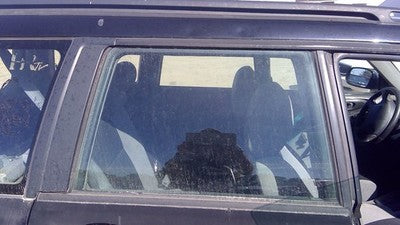 1998-2002 Subaru Forester Passenger Right Rear Side Window Door Glass Oem Back