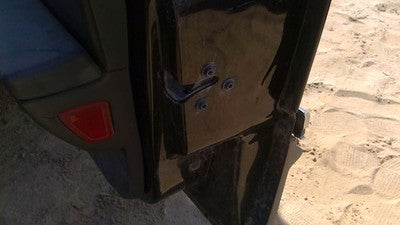 1993 Buick Park Ave Passenger Right Front Door Latch With Rods/Cables Assembly