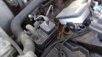 1999 Chevy Tahoe Fuel Vapor Canister Oem Charcoal Housing