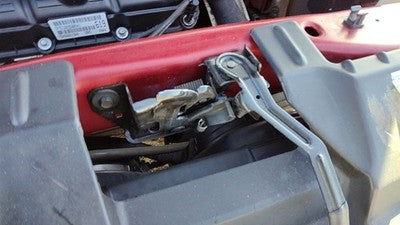 2005-2007 Town & Country Hood Latch Assembly With Bracket Oem 04860439Ac