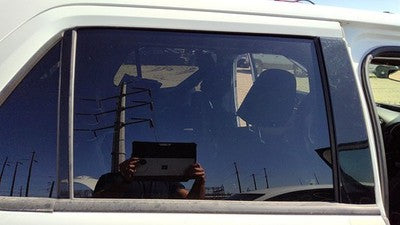 11-19 Police Interceptor Passenger Right Rear Side Window Door Glass Back