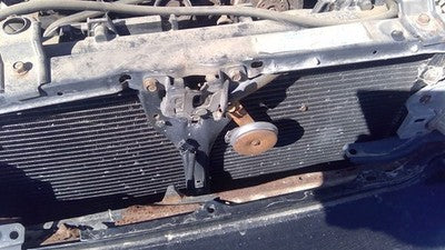 1998-2002 Subaru Forester Hood Latch Assembly With Bracket Oem 53060Fc000
