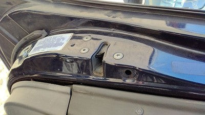 1997-2001 Toyota Camry Driver Left Front Door Latch With Rods/Cables Oem