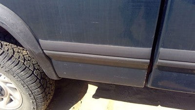 1993 Dodge Dakota Passenger Right Front Quarter Moulding From Box Oem Trim Strip