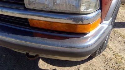 1998-2005 Chevy S10 Blazer Driver Left Front Turn Signal Light Lamp Oem 15098268