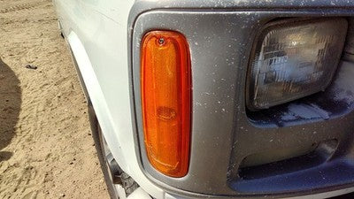 96-02 Van 2500 Passenger Right Front Turn Signal Light Lamp Fender Mounted