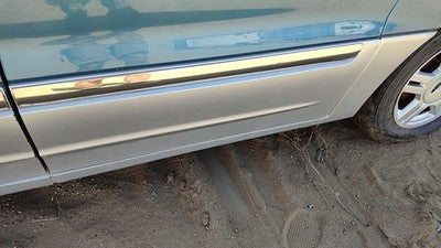 02 Ford Windstar Driver Left Rear Moulding From Door Back Trim Strip Blue Lv Ts