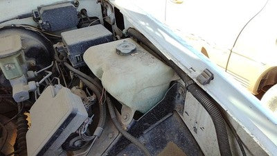 95 Silverado 1500 Windshield Washer Fluid Reservoir With Pump Oem Wiper Tank