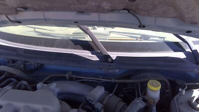 2002 Nissan Maxima Windshield Wiper Cowl Vent Trim Panel Oem Grille
