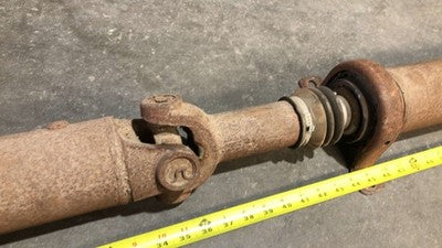 1999-2002 Ford F250 Rear Drive Shaft Two Piece Oem 7.3L Powerstroke 4X4