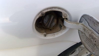 1998-1999 Ford Taurus Fuel Filler Neck Assembly With Gas Cap Oem F8dz9034na