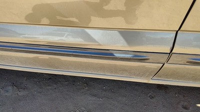 2004 Jeep Liberty Driver Left Front Moulding From Door Oem Trim Strip Khaki Pjc