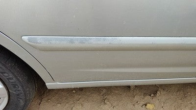 01-03 Elantra Passenger Right Rear Moulding From Door Back Trim Strip Silver