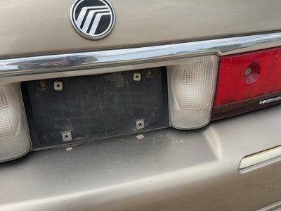 1998-2002 Mercury Grand Marquis Center Middle Inner Tail Light Brake Lamp Oem