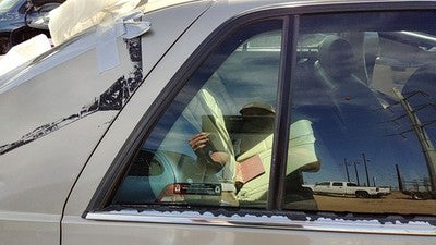 2000-05 Deville Dts Passenger Right Rear Vent Window Back Door Glass With Frame