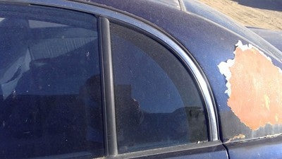 1997-2005 Buick Park Ave Driver Left Rear Vent Window Back Door Glass With Frame