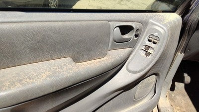 04-06 Town & Country Driver Front Door Trim Panel With Master Switch Gray D5